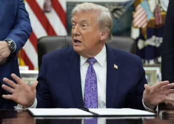 Indiana Republicans Defy Trump in Key Vote Test