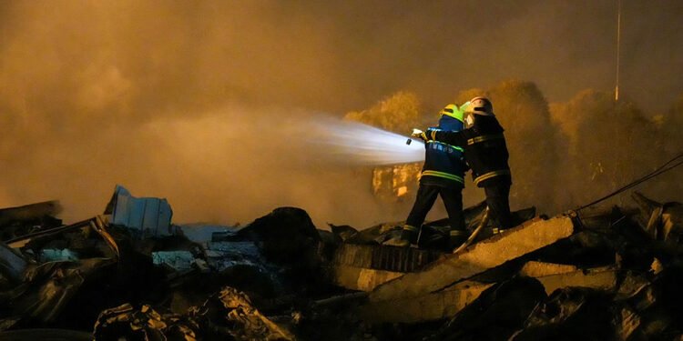 China Fireworks Factory Blast Kills 21 in Hunan