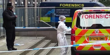 man found dead rooftop garden London suspicious 2026