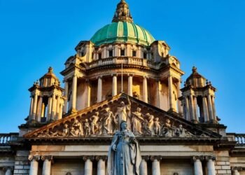 Belfast Sunday trading hours