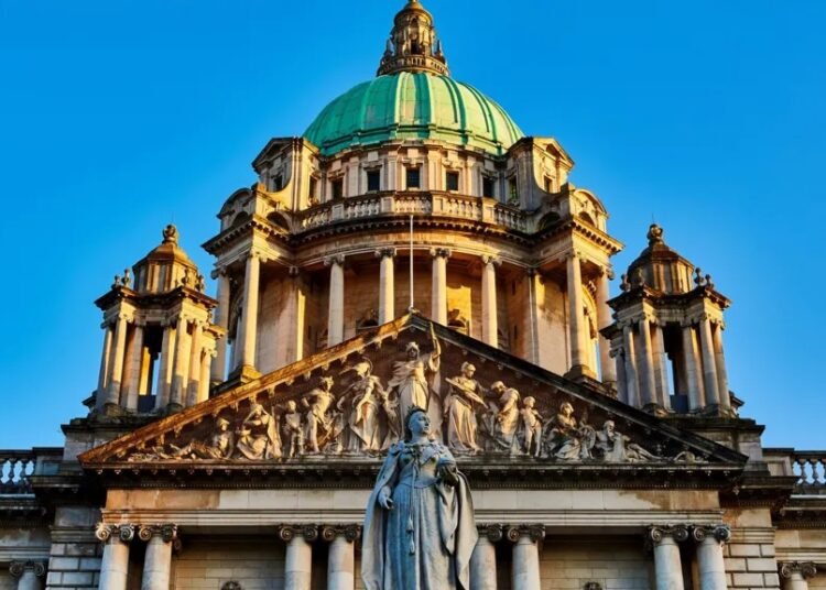 Belfast Sunday trading hours