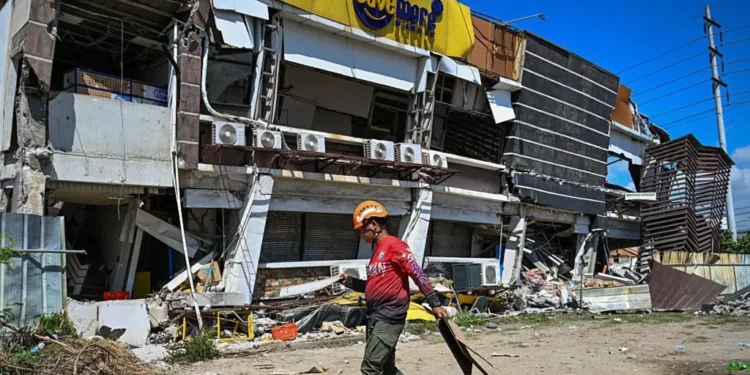 Philippines earthquake aftershocks death toll