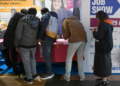 UK Job Vacancies Hit Five-Year Low as Wage Pressures Persist
