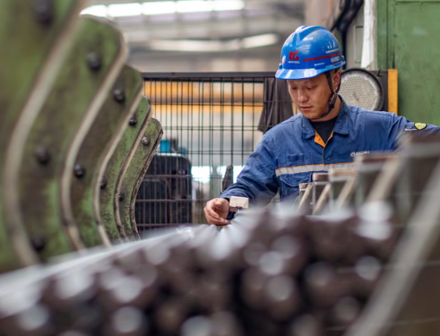 UK Steps Up to Shield Domestic Steel with Tough New Tariffs