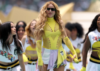 Headline: Mexico World Cup Ceremony Shines Bright