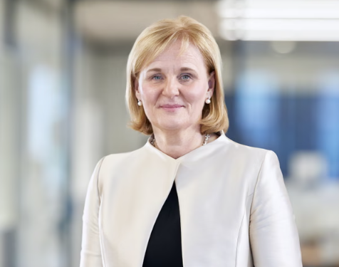 BP Stands Firm on Amanda Blanc Amid Boardroom Storm