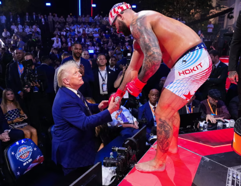 Trump Urged to Condemn UFC Fighter Over Obama Slurs