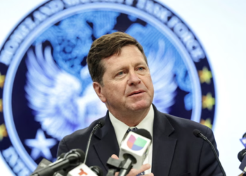 Trump Halts Senate Hearing for Intel Pick Jay Clayton