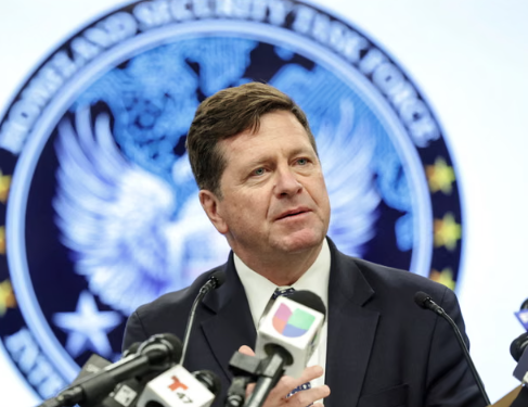 Trump Halts Senate Hearing for Intel Pick Jay Clayton