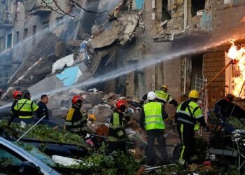 Deadly Russian Air Raids Strike Across Ukraine