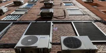 Chinese air conditioners Europe heatwaves