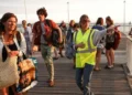 France tourist spot wildfire evacuation