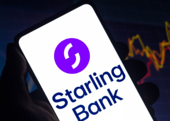 Starling Bank Trims Jobs for AI Future