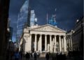 Bank of England Eases Rules Despite Rising AI Risks