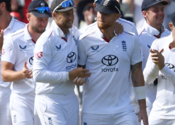 The Last Stand of English Cricket's Greatest Partners