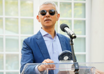 Sadiq Khan Backs Call for Maximum UK Work Heat Limit