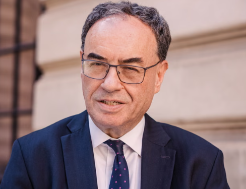 Bailey Reflects on Farage Crypto Meeting Controversy