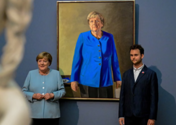 Angela Merkel’s Portrait Unveiled: A Quiet Berlin Story