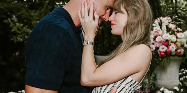 Taylor Swift Travis Kelce relationship timeline