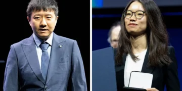 Chinese mathematicians solve century-old problems