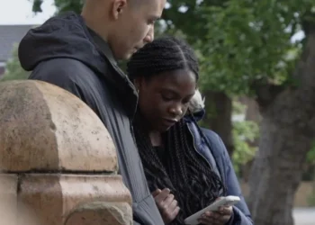 teenage link-ups UK