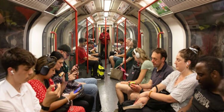 London Tube Heat Reaches Dangerous Levels