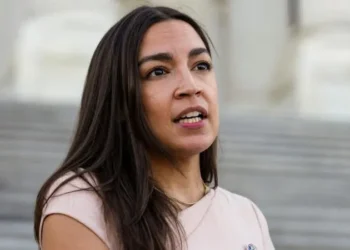 Alexandria Ocasio-Cortez egg freezing
