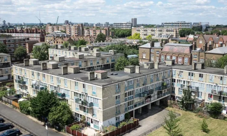 Conservatives social housing ban foreign nationals
