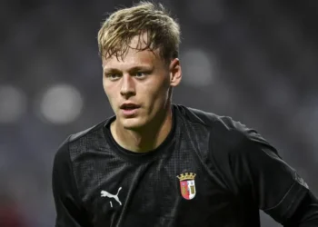 Newcastle sign Lukáš Horníček