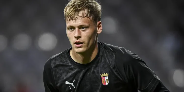 Newcastle sign Lukáš Horníček