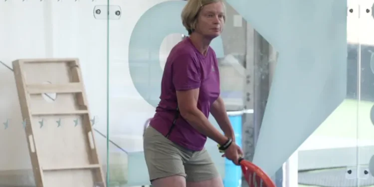 women participation in padel sport UK