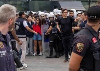 Turkey LGBTQ Crackdown Expands With New Arrests