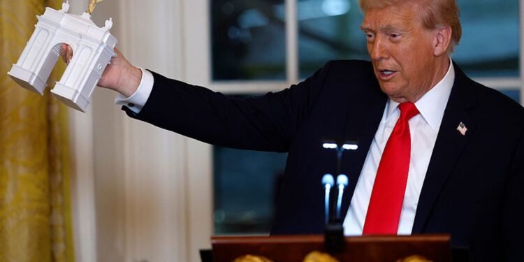 Trump’s Washington Projects Face Architectural Criticis