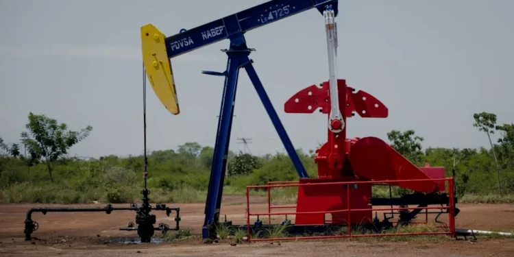 Oil Prices Surge as Saudi Pipeline Closure Deepens Crisis