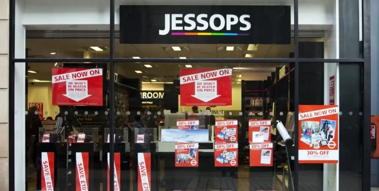 AO Acquires Jessops in Camera Retail Expansion