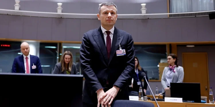Ukraine Faces $45m Hourly Cost From Missile Alerts