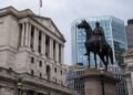 UK Savers Face Uncertainty as Rates Rise Above 5%