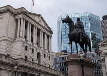 UK Savers Face Uncertainty as Rates Rise Above 5%