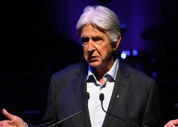 Seekers Condemn CPAC Use of I Am Australian