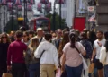 UK Economy Grows 0.1% Despite Consumer Spending Slump
