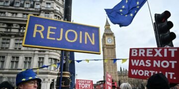 Brexit Debate Returns as UK Voters Reconsider EU Exit