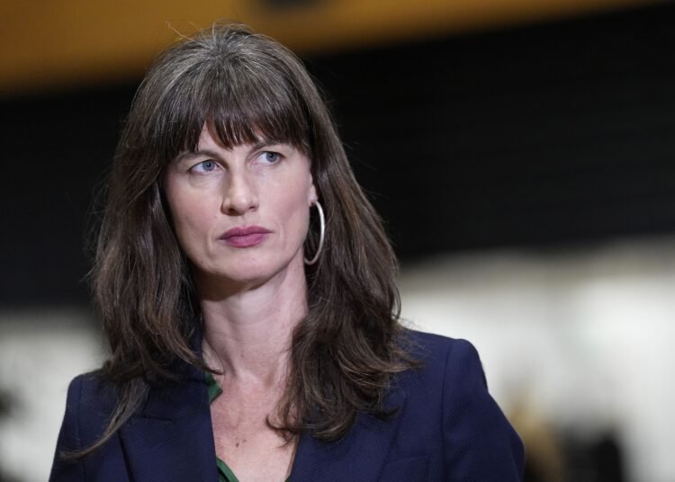 Greens Call for Immediate Water Nationalisation