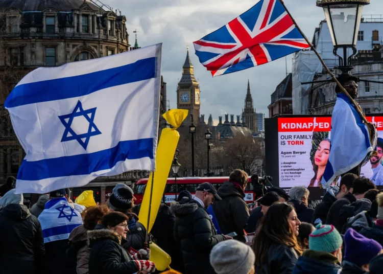 British Jews Show Stronger Israel Ties After October 7
