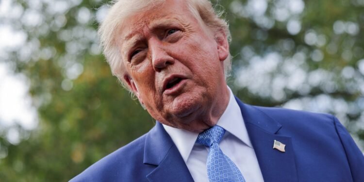 Trump approval hits record low before midterms