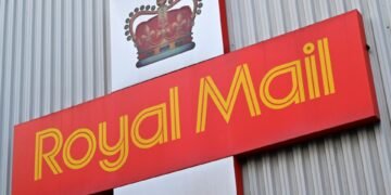 Royal Mail Plans Up to 2,500 Job Cuts