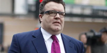 Tom Watson Warns Against ‘Mob Rule’ in UK Contracts