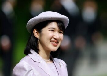Japan’s Princess Aiko Fuels Debate Over Royal Succession